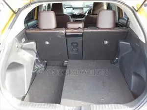 Toyota Yaris Cross 2020 Gold