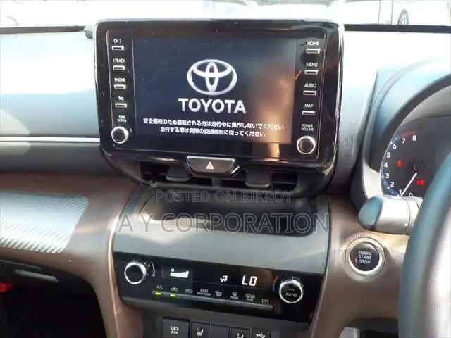 Toyota Yaris Cross 2020 Gold