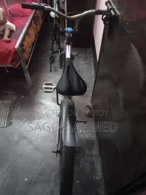 A good quality cycle. 20 inch cycle. Thick tire cycle.