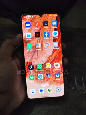 Oppo F17 128 GB Red