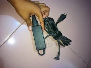 HP 45W Blue Pin (Original) With Power Cable.