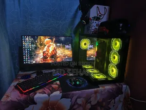 Desktop Computer MSI 8GB AMD Ryzen 7 SSD 512GB