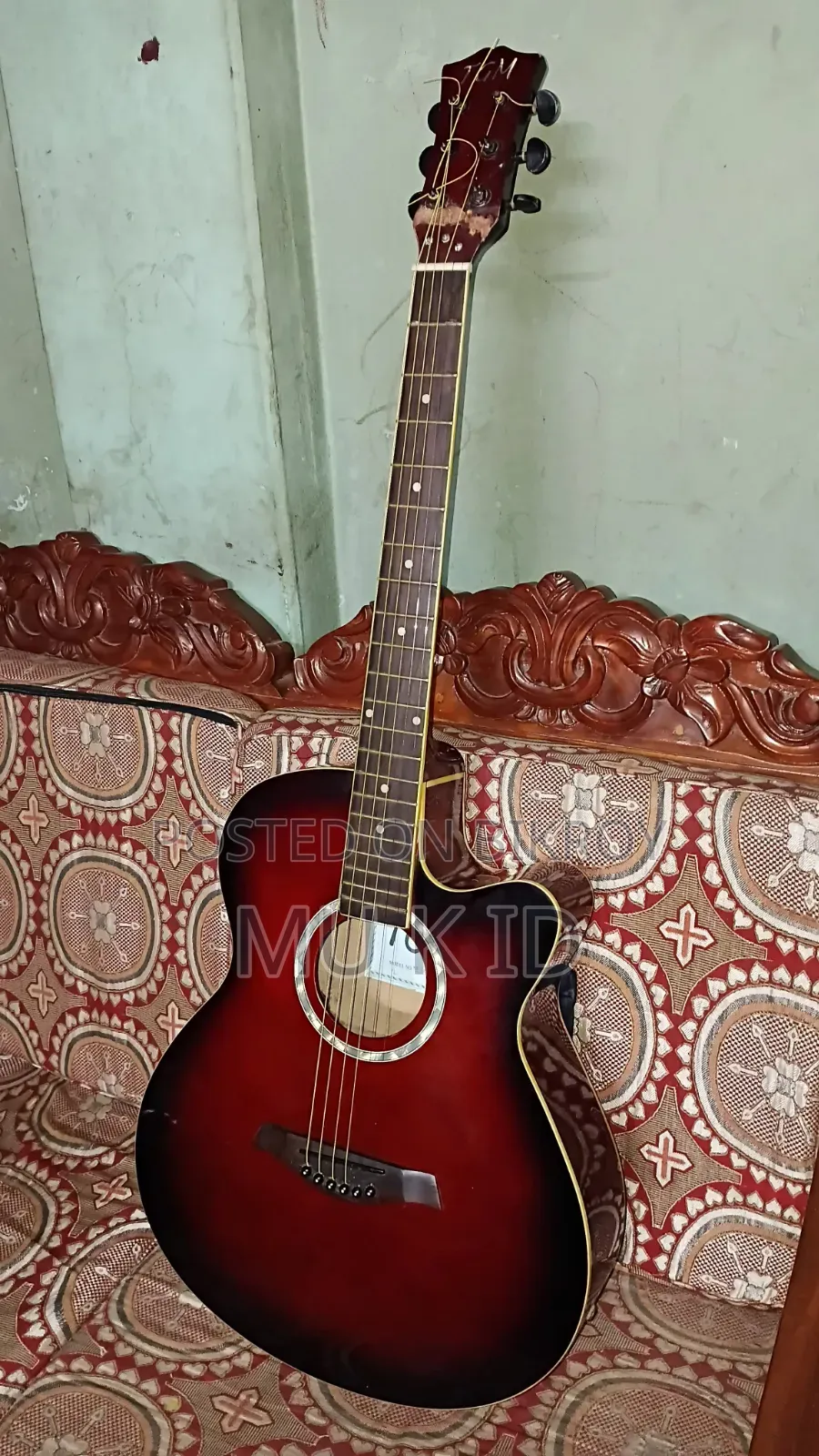 TGM Acoustic Guitar
