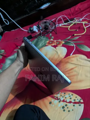 ল্যাপটপ অ্যাপল ম্যাকবুক প্রো ২০১৭ ১৬জিবি ইন্টেল কোর i7 এসএসডি ৫১২জিবি