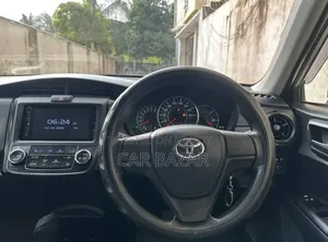 টয়োটা এক্সিও ১.৫ জি ২ডব্লিউডি ২০১৯ রূপালী