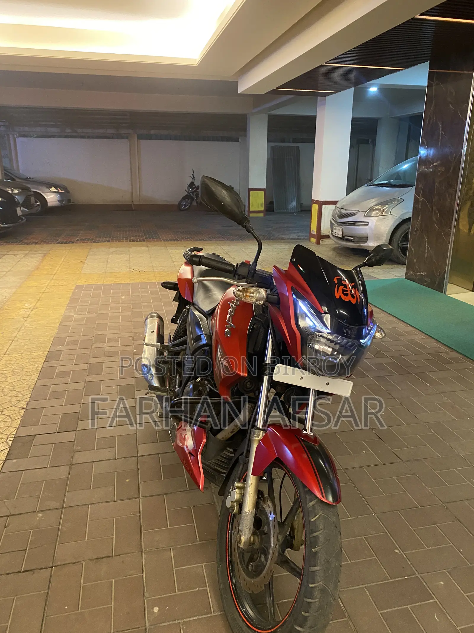 TVS Apache RTR 160 2V 2018 Red