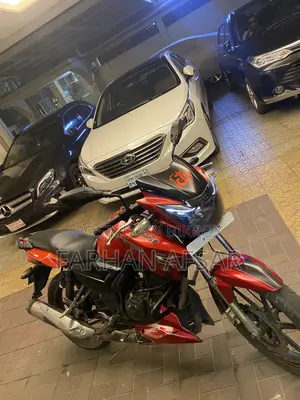 TVS Apache RTR 160 2V 2018 Red