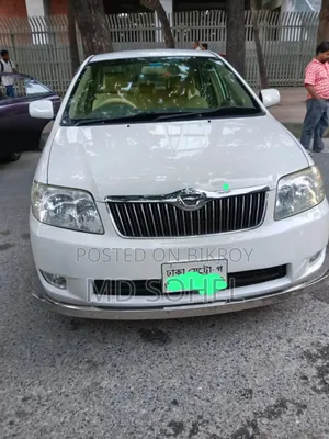 টয়োটা করোল্লা ২০০৬ সাদা