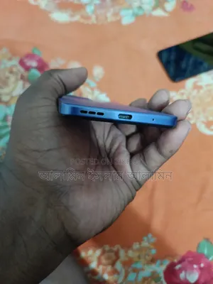 নতুন মটোরোলা মোটো জি০৫ ১২৮ জিবি নীল