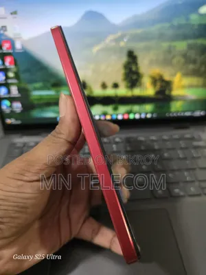 রিয়েলমি ১৫এক্স ১২৮ জিবি লাল