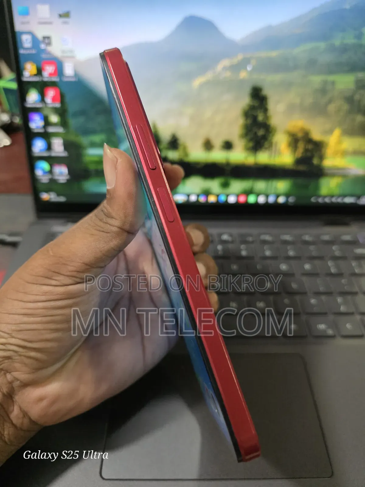 রিয়েলমি ১৫এক্স ১২৮ জিবি লাল