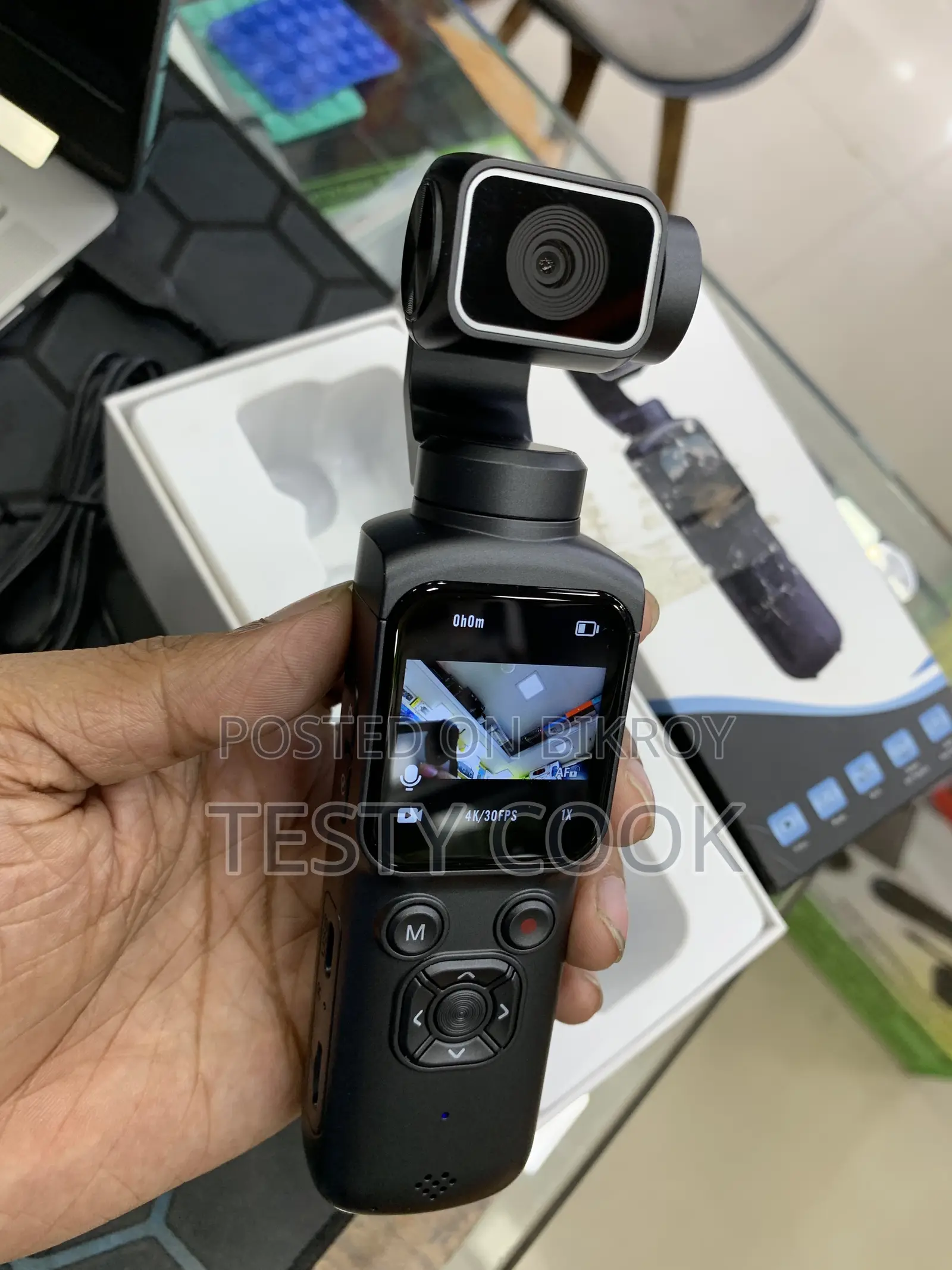 পকেট ক্যামেরা ফেস ট্র্যাকিং জিম্বাল।
