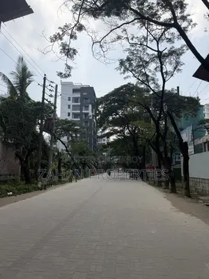 Bashundhara I Block. 03+03+. 06 Katha Plot Plot Sell