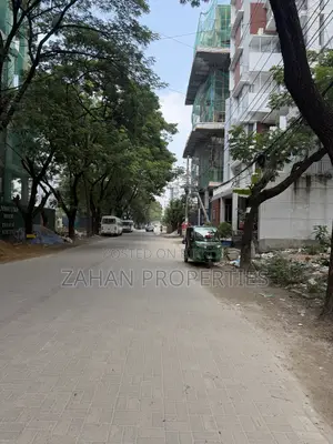 Bashundhara I Block. 03+03+. 06 Katha Plot Plot Sell