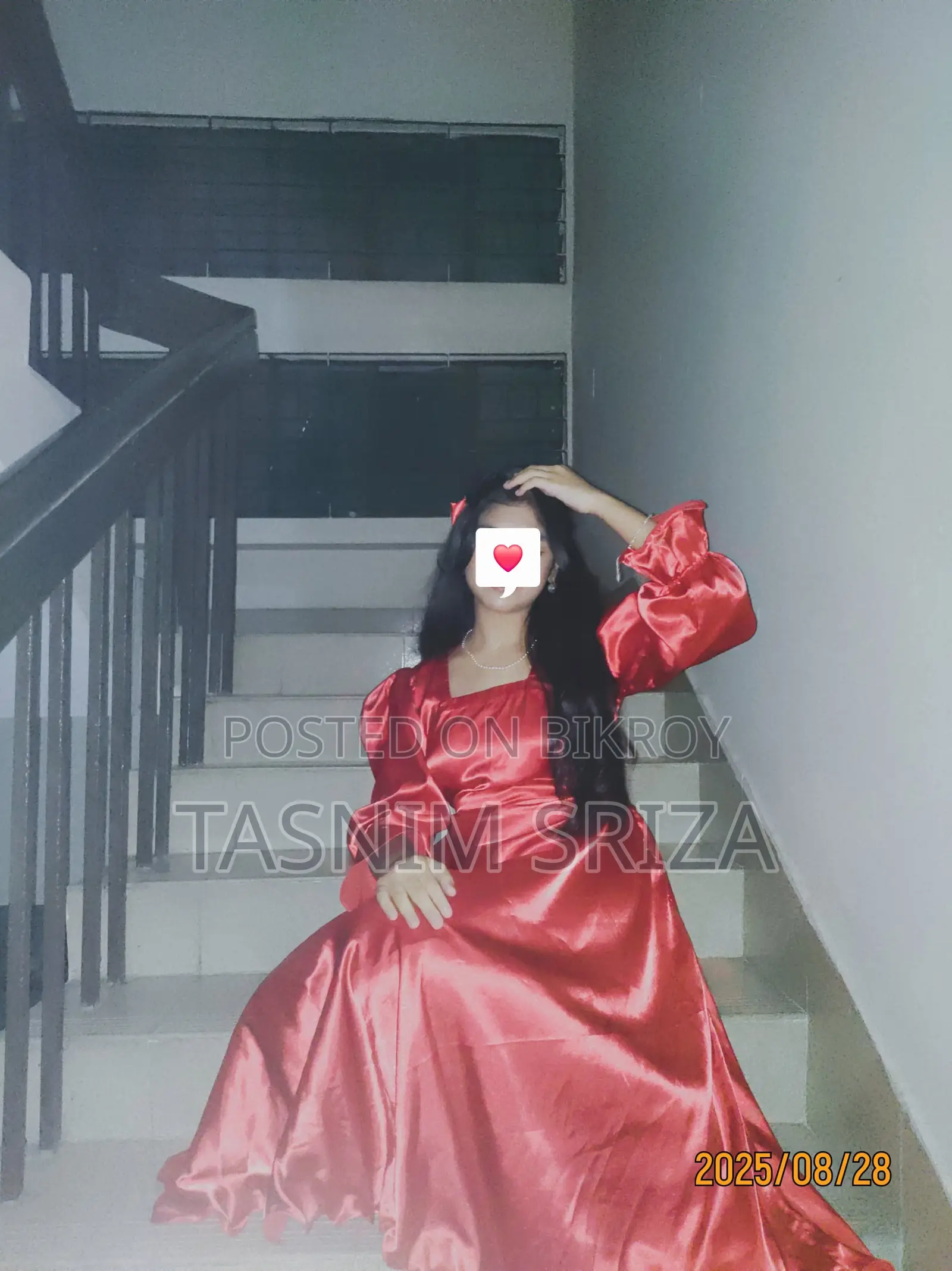 মহিলাদের পোশাক
