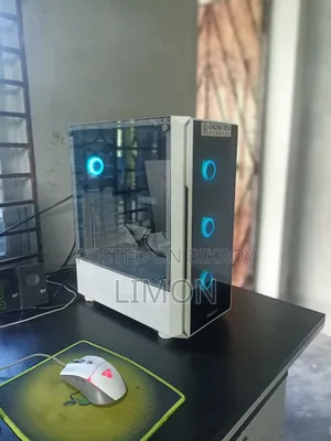 Desktop Computer 8GB AMD Ryzen 5 SSD 500GB