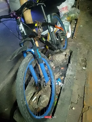 একটি সাইকেল বিক্রি করা হবে