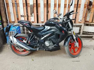 বেনেলি ২০২০ ব্ল্যাক