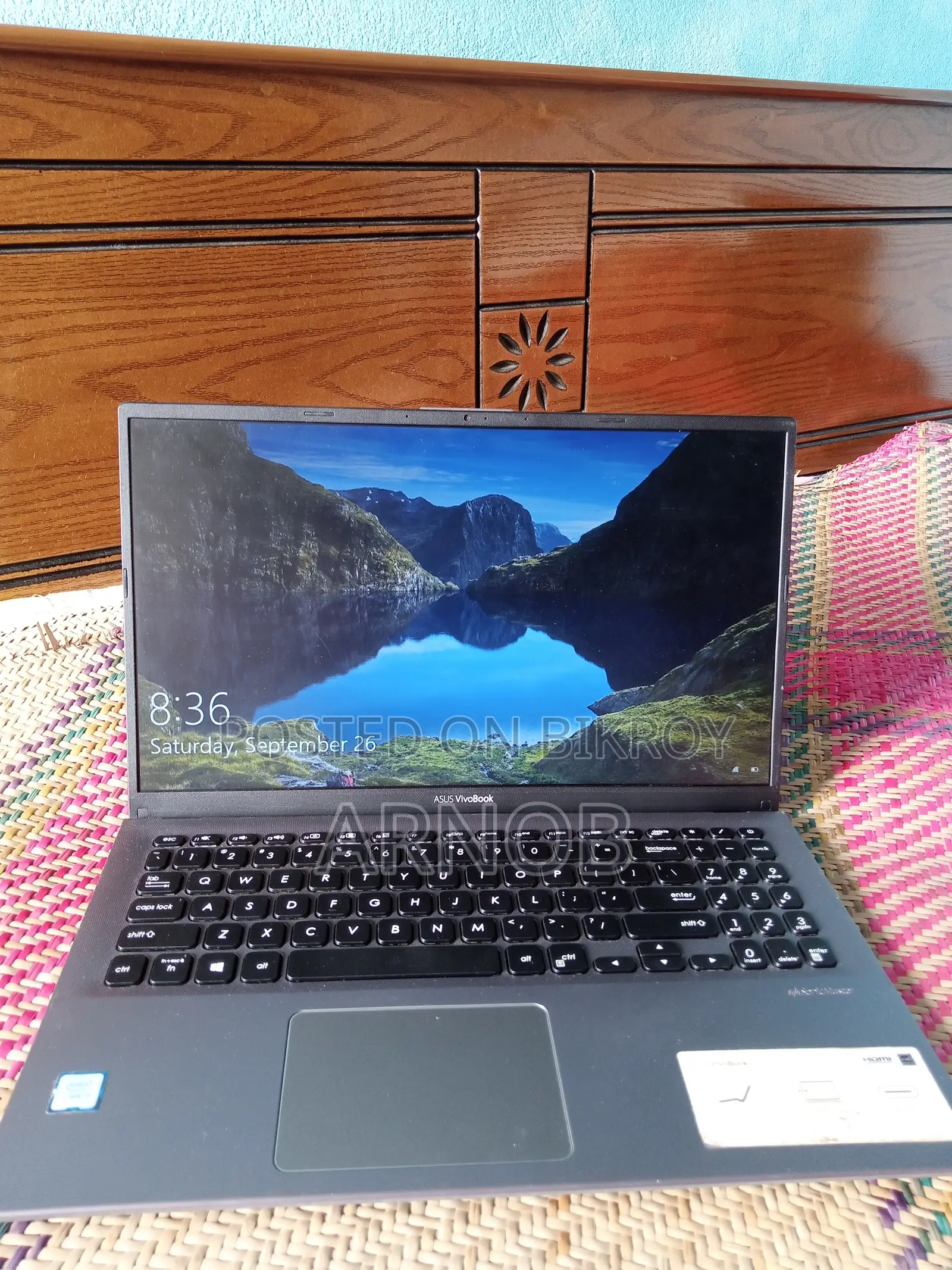 Laptop Asus VivoBook X540SA 4GB Intel Core i3 SSD 1T