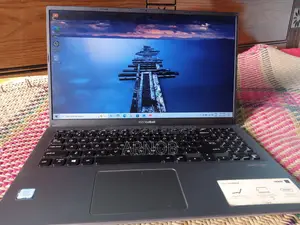 Laptop Asus VivoBook X540SA 4GB Intel Core i3 SSD 1T