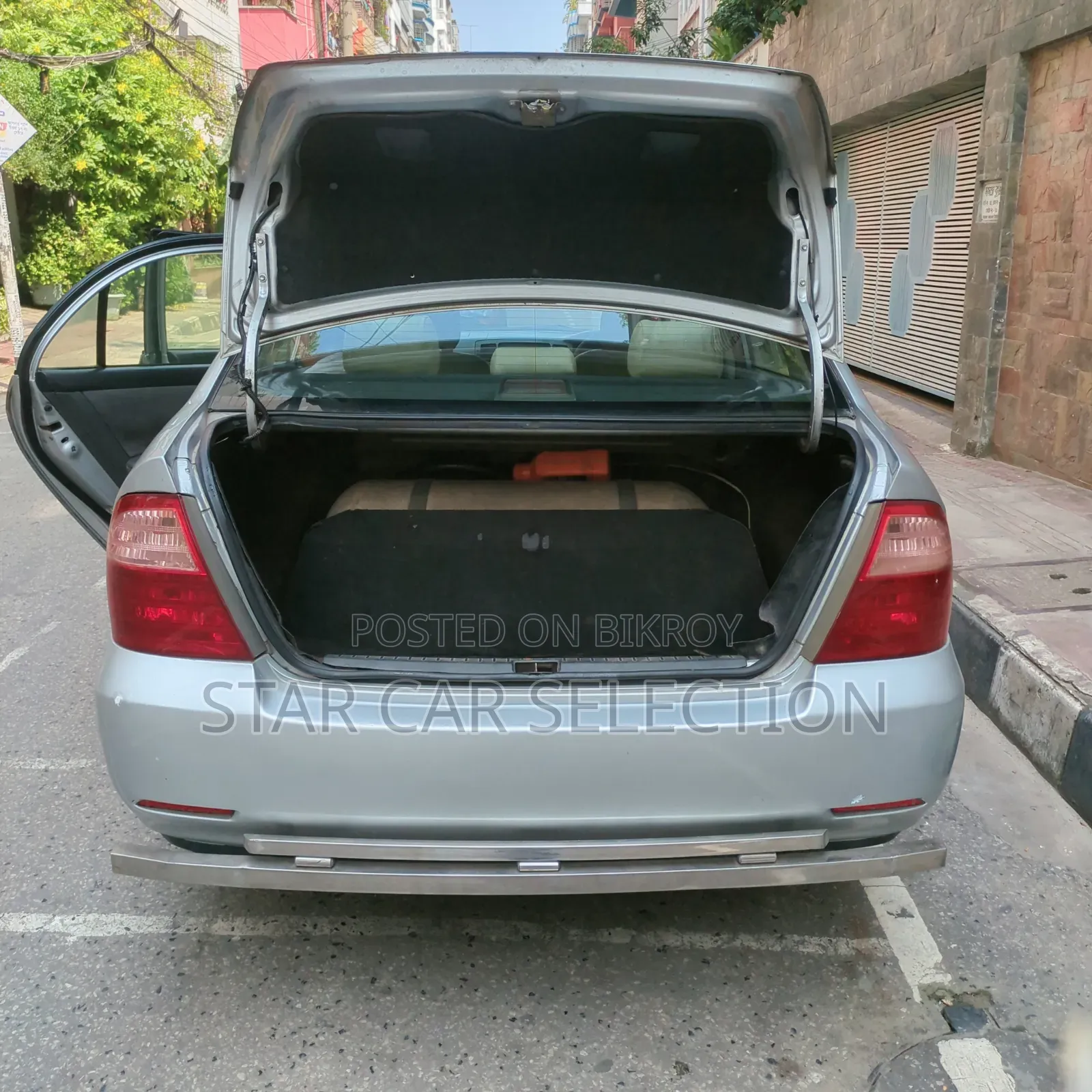 Toyota Corolla 2005 Silver