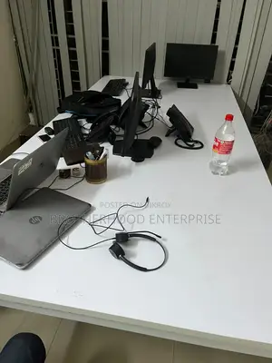 8 Feet/4 Feet OfficeTable for Sale (4 PCS)