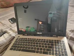 Asus X555LA Laptop 128GB Intel Core i5 SSD 1T
