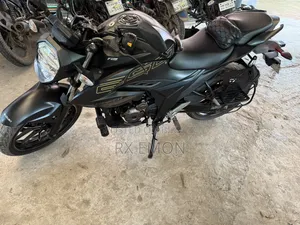Suzuki Gixxer 2025 Black