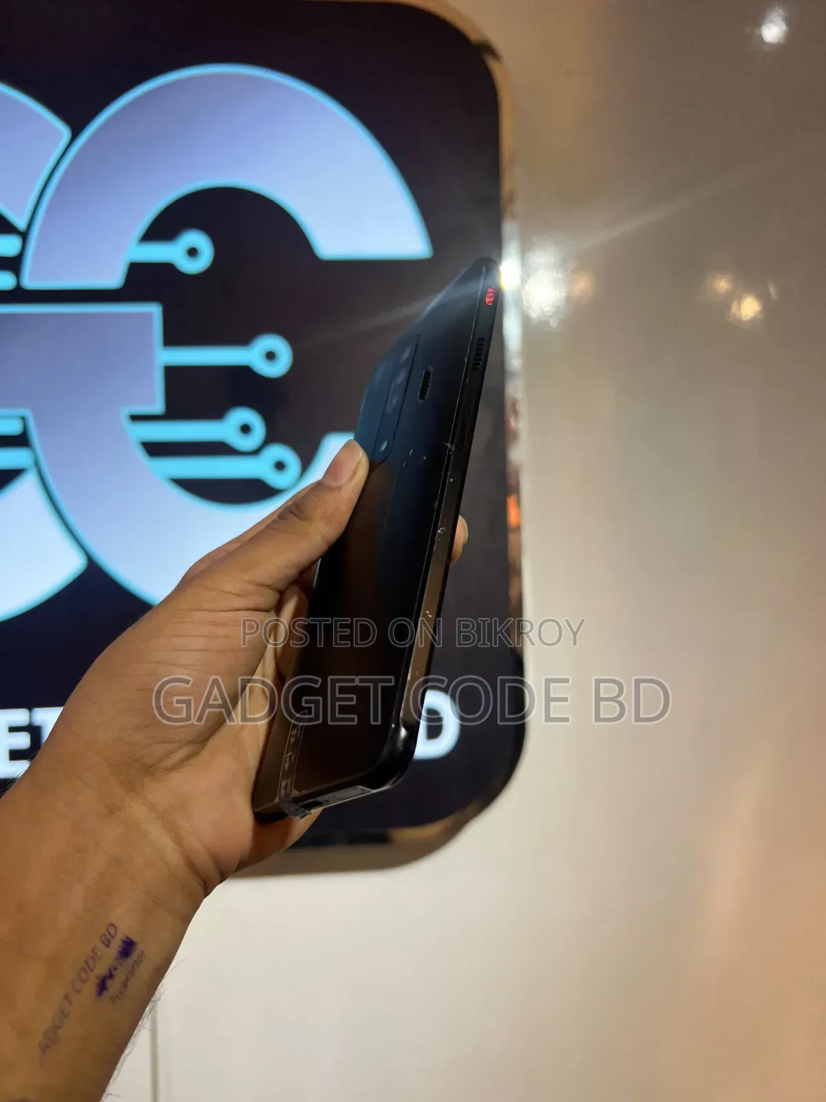 জেডটিই নুবিয়া রেডম্যাজিক ৭এস ২৫৬ জিবি