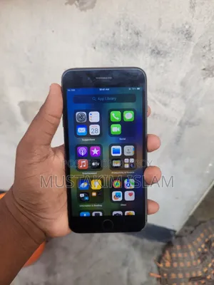 Apple iPhone 8 Plus 64 GB Black