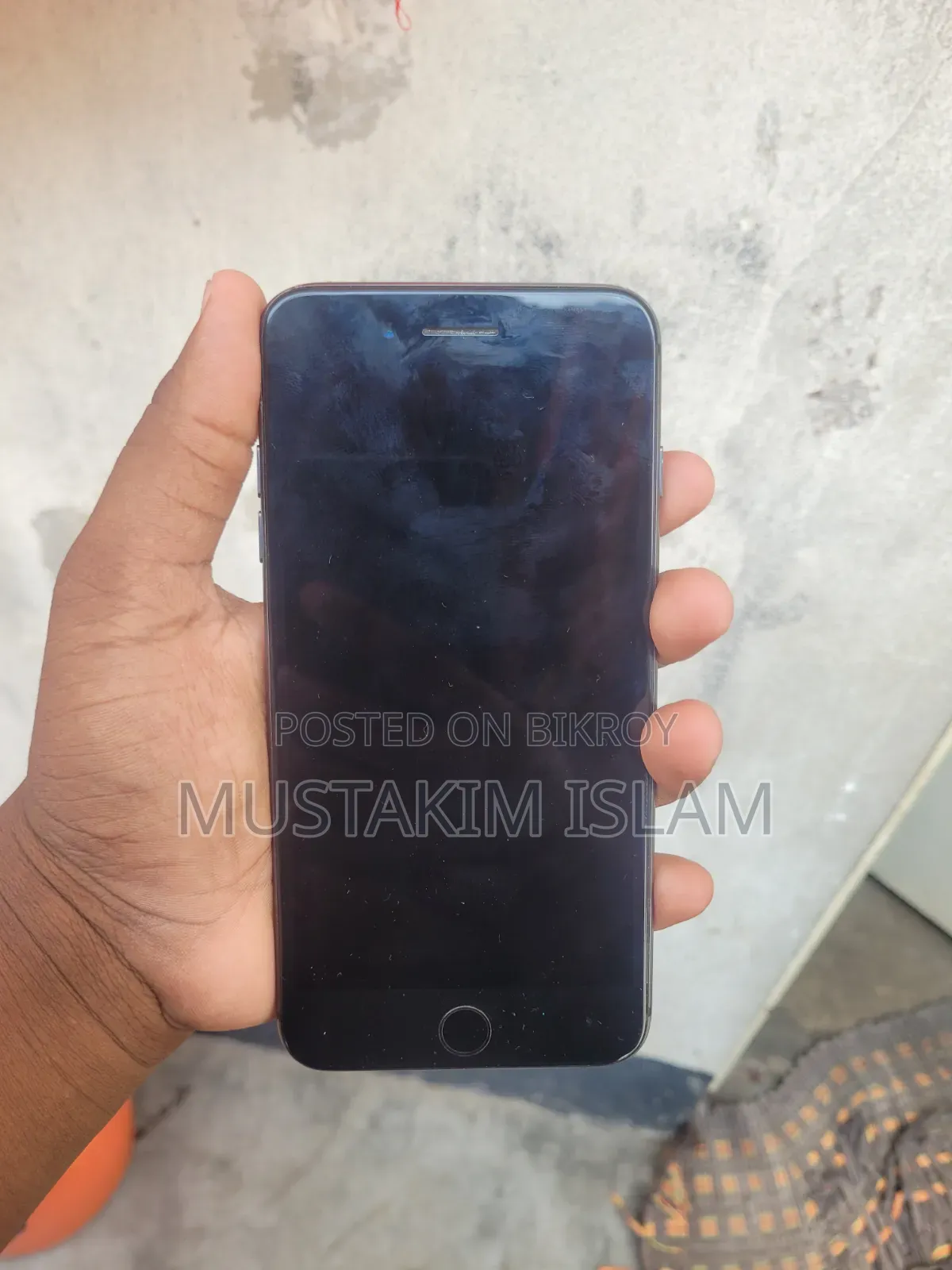 Apple iPhone 8 Plus 64 GB Black