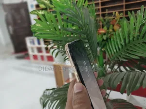 Oppo Reno 128 GB Orange