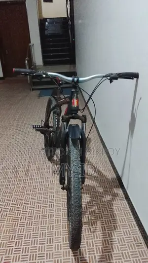 একটি সাইকেল বিক্রি করা হবে
