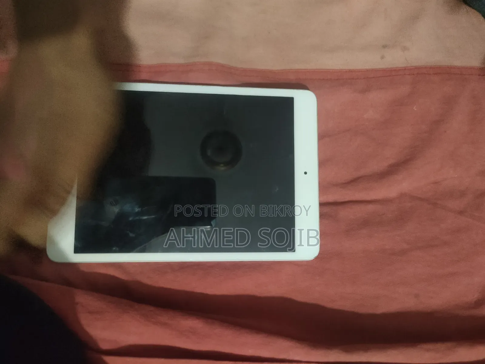 অ্যাপল আইপ্যাড এয়ার ৬৪ জিবি হোয়াইট