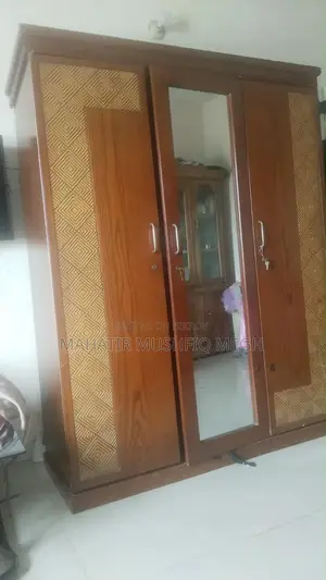 Used Wardrobes Sell Post