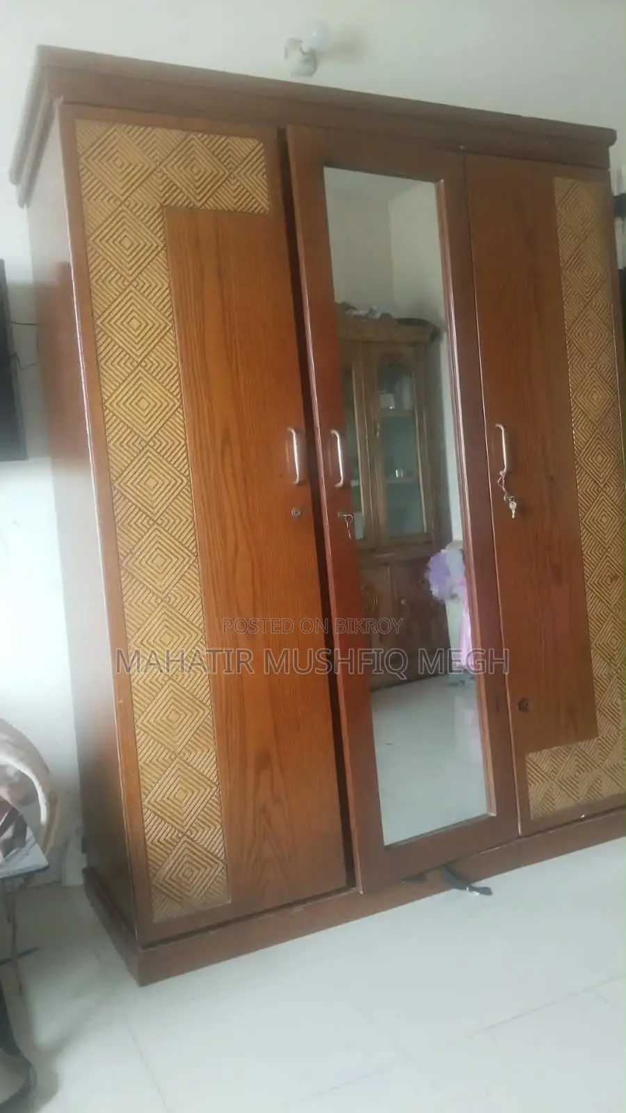 Used Wardrobes Sell Post