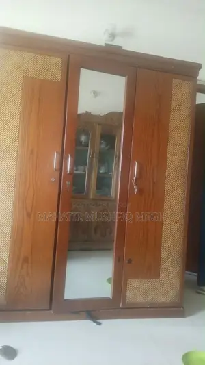 Used Wardrobes Sell Post