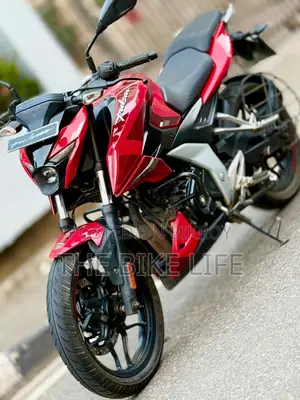 Bajaj Pulsar N160 2023 Red