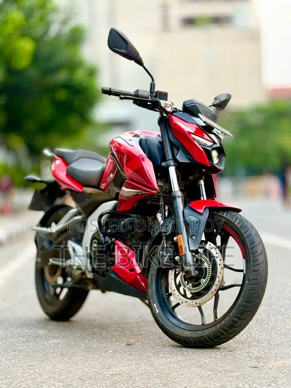 Bajaj Pulsar N160 2023 Red