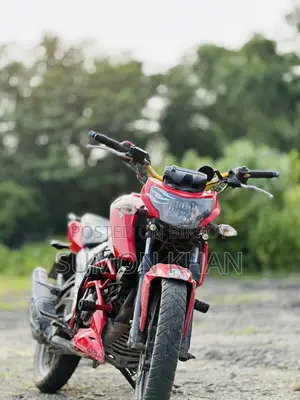 TVS Apache RTR 160 4V 2020 Red