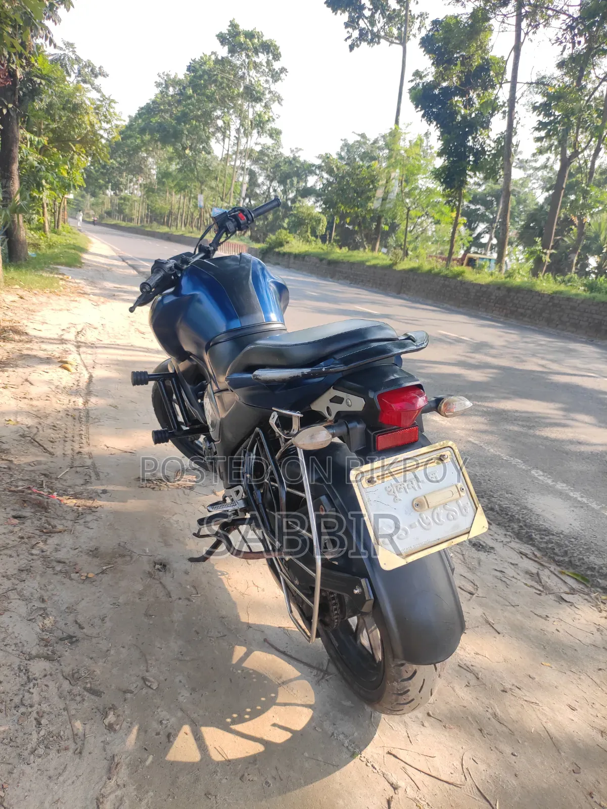 ইয়ামাহা এফজেডএস ভি৩ ২০১৯ নীল