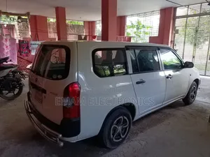 Toyota Probox 2005 White