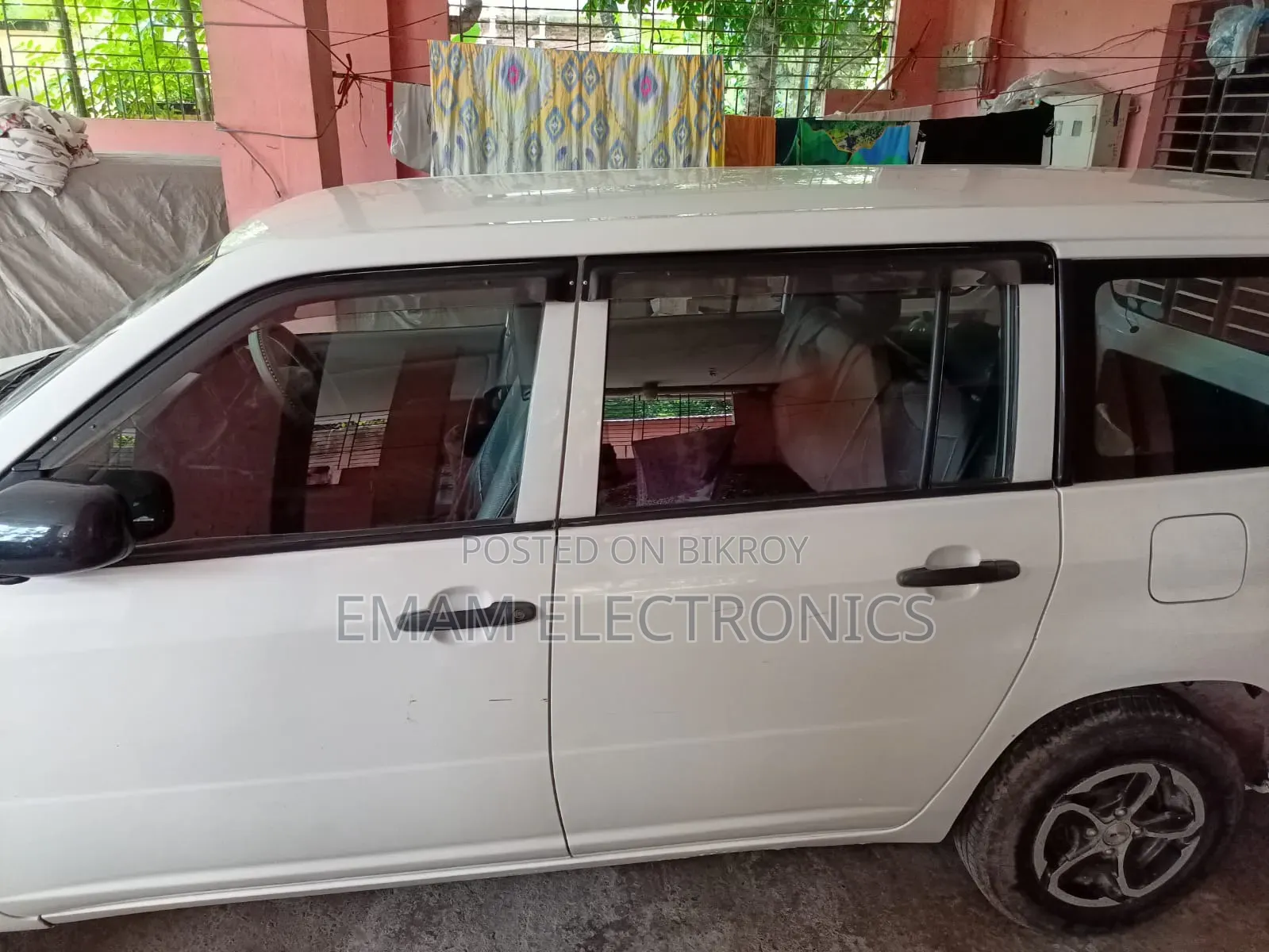 Toyota Probox 2005 White