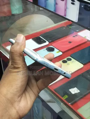 স্যামসাং গ্যালাক্সি এ৫০ ৬৪ জিবি সাদা
