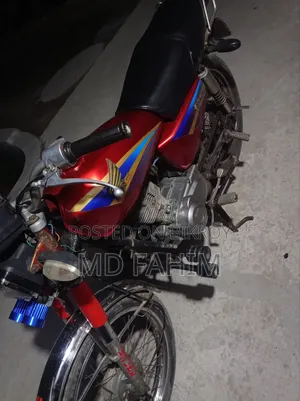 Honda 2012 Red