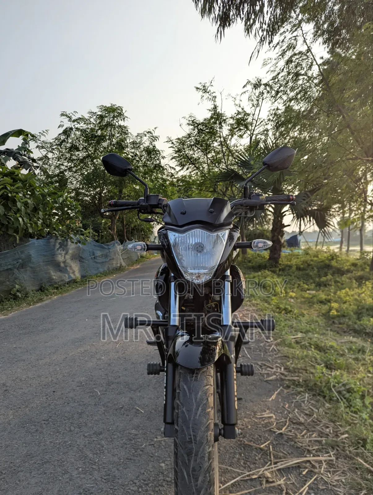 সুজুকি জিক্সার ২০২২ ব্ল্যাক