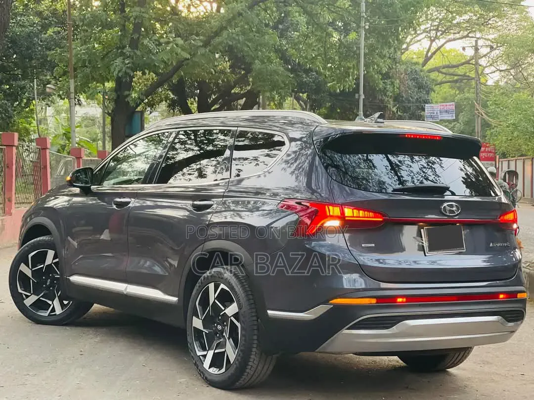 Hyundai Santa Fe Limited 2.4 All-Wheel Drive 2019 Gray
