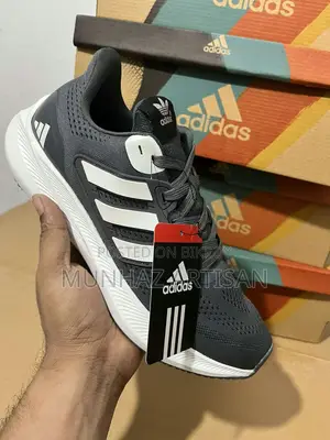 Men's Premium Sneakers (Imported)
