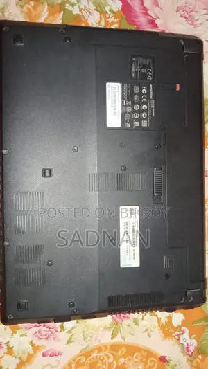 Laptop eMachines 3GB Intel Pentium SSD 256GB
