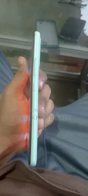রিয়েলমি নারজো ৫০আই ৬৪ জিবি গ্রে